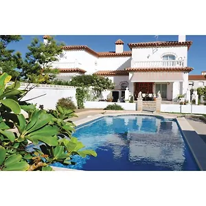  Сasa de vacaciones Preciosa Casa Con Piscina Al Lado De La Playa